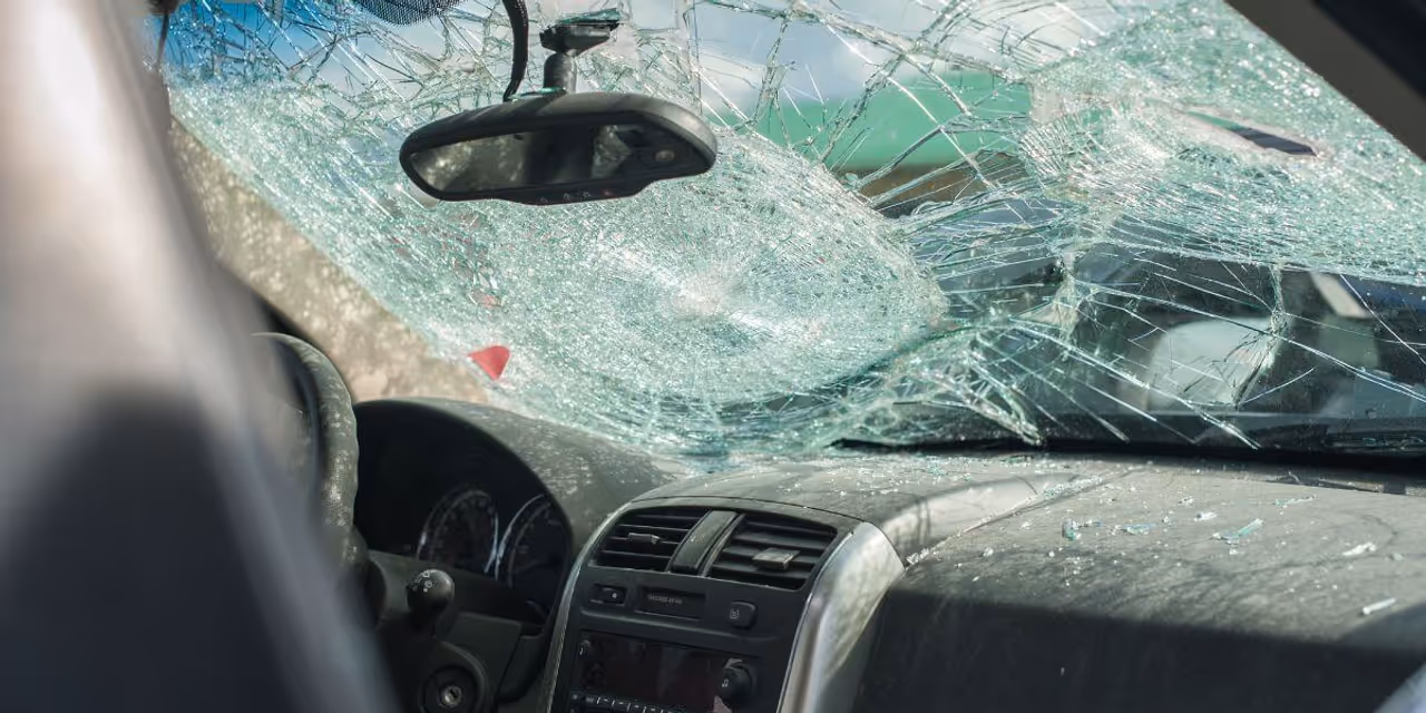 Merrick Man, 20, Ejected and Killed in Southern State Parkway Crash