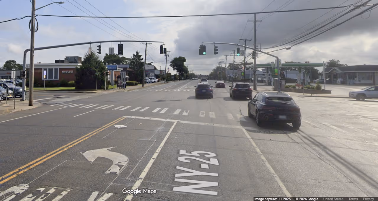 Man, 56, Fatally Struck by SUV on Jericho Turnpike in Garden City Park