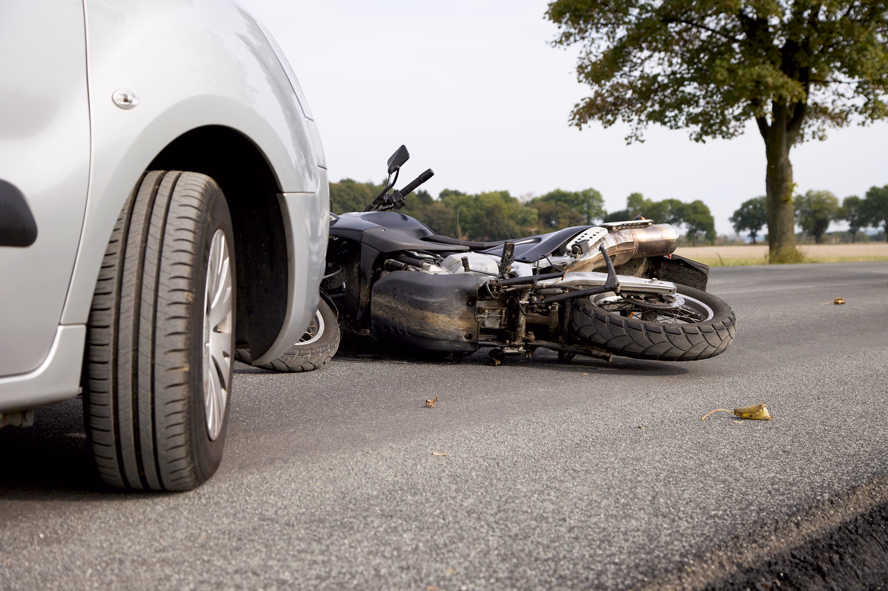 23-Year-Old Motorcyclist Critical After Left-Turn Collision on Front Street in Hempstead