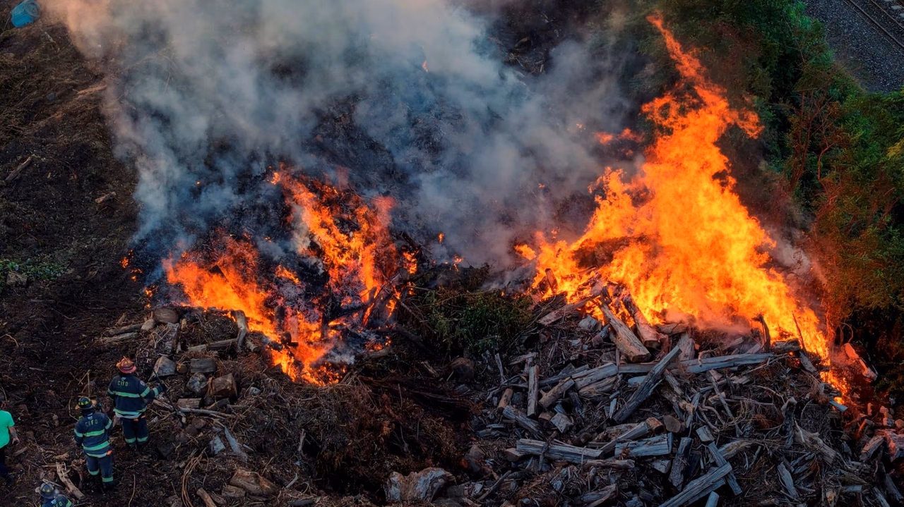 Brentwood Mulch Yard Fire Triggers Mass LIRR Ronkonkoma Branch Cancellations