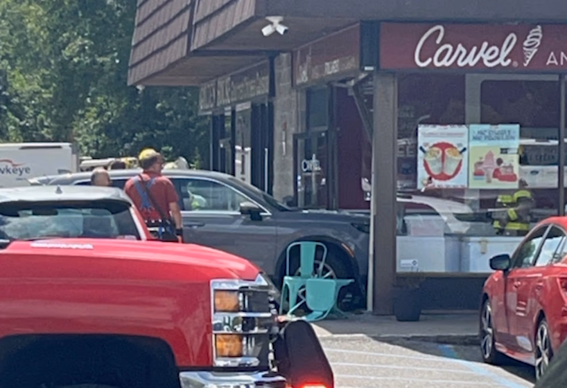 Vehicle Crashes Into Yorktown Heights Carvel Ice Cream Shop