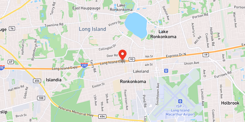 Right Lane Closed After Moderate Westbound Crash on I-495 in Suffolk County