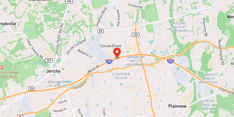 Right Shoulder Blocked After Minor Crash on Westbound I-495 in Nassau County