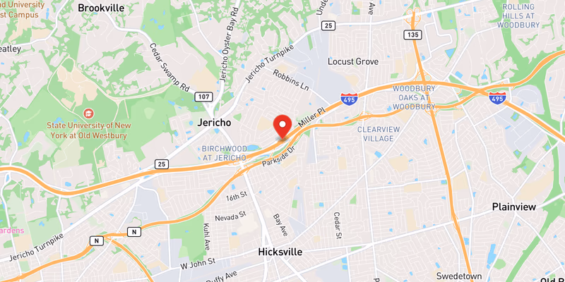 Right Lane Closed After Minor Crash on Westbound I-495 in Nassau County