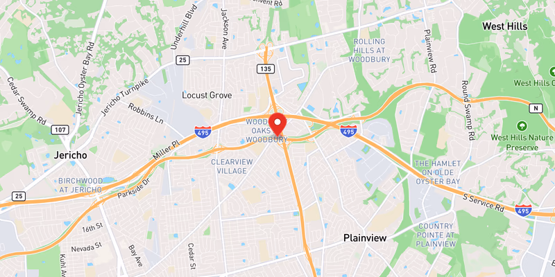 Right-Shoulder Crash Slows Westbound Northern State Parkway in Nassau County