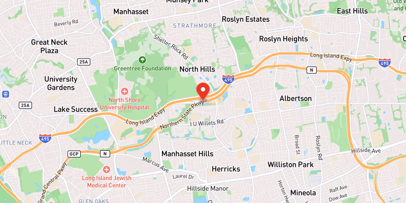 Right Shoulder Blocked on Westbound Northern State Parkway in Nassau County — August 23