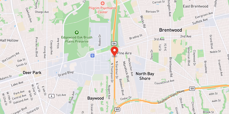 Left-Lane Crash Slows Southbound Sagtikos State Parkway in Suffolk County