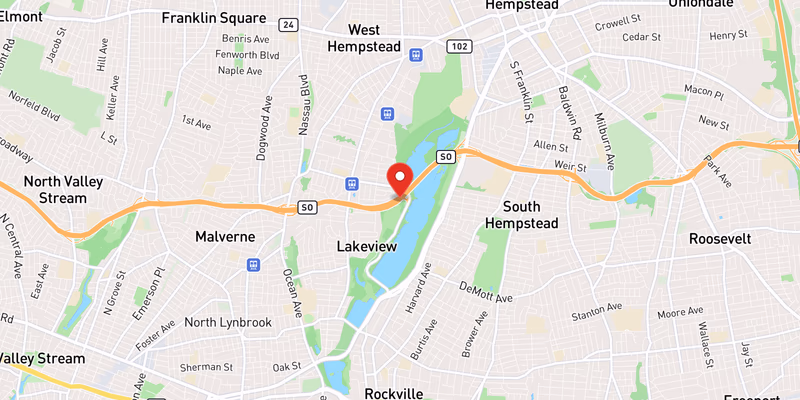 Right-Shoulder Crash Blocks Lane on Eastbound Southern State Parkway in Nassau County — August 12