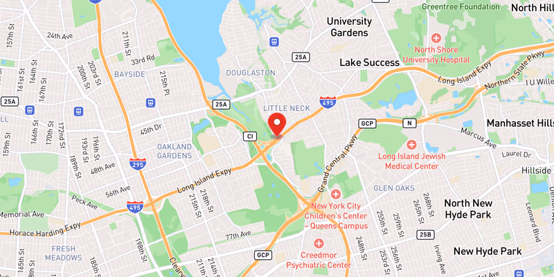 Map showing incident location at 40.7564, -73.7405